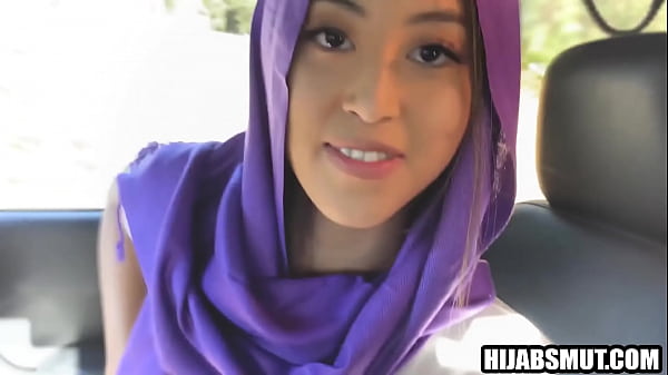 Young muslim girl fucks american BF behind step dad's back